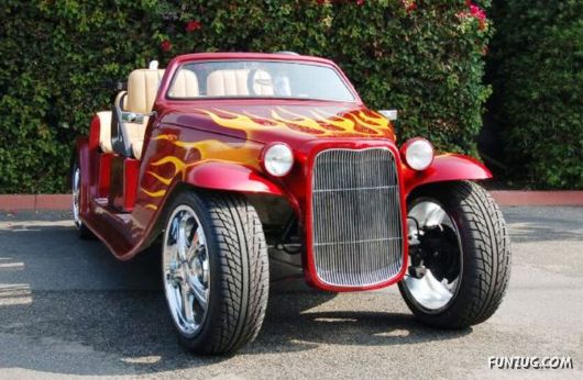 Cool Luxurious Golf Carts