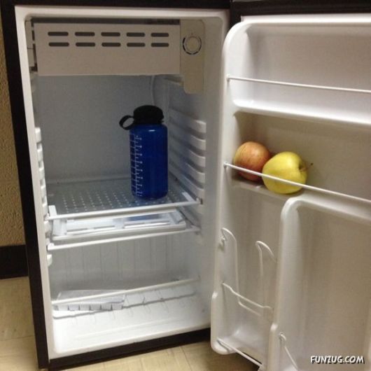 College Food Is As Depressing As It Gets