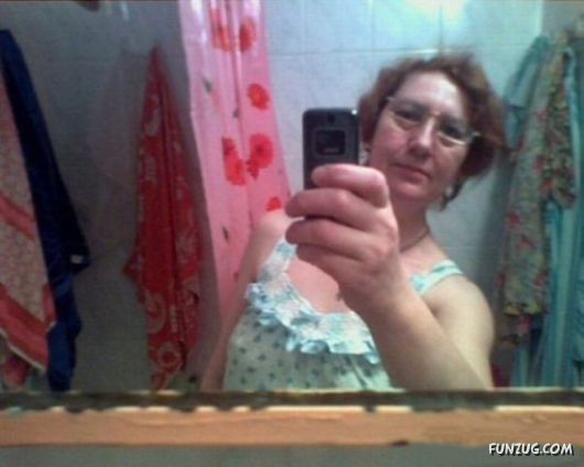 Russians Have Mastered The Dating Site Profile Pictures