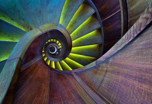 Mesmerizing Examples Of Spiral Staircase Photography