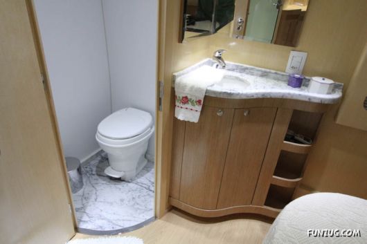 A Luxurious House In The Bus