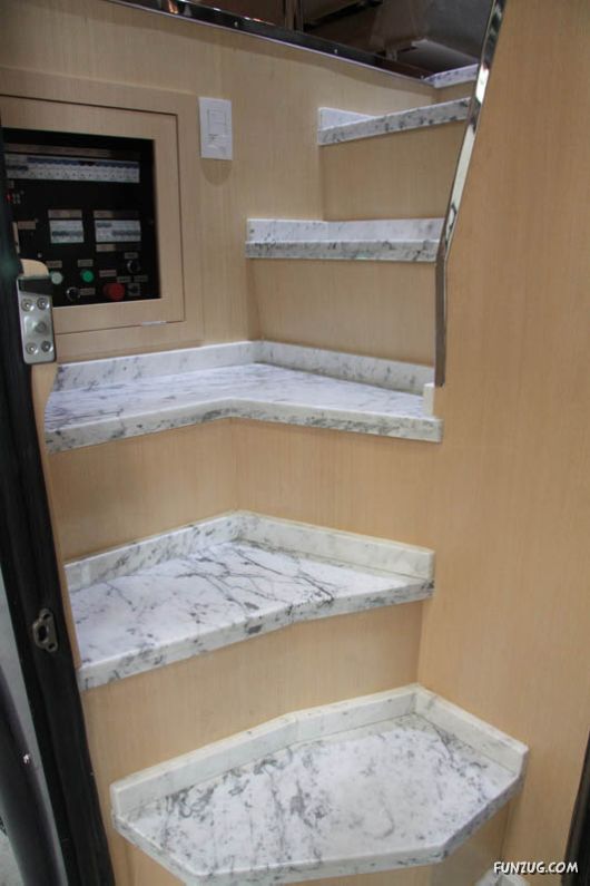 A Luxurious House In The Bus