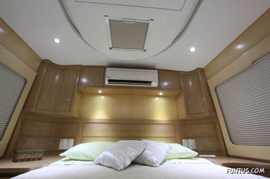 A Luxurious House In The Bus