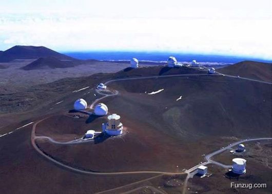 Largest Telescope Hawaii 02 