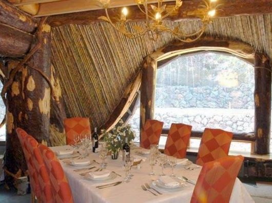 Amazing Magic Mountain Hotel