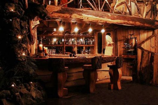 Amazing Magic Mountain Hotel