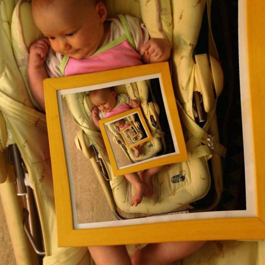 Very Very Confusing Frames In Frames 