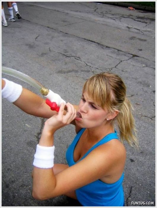 Crazy Galz Taking Hookah