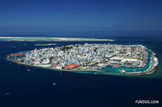 Click to Enlarge - Beautiful Maldives Wallpapers