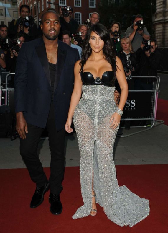 Miss Kardashian At GQ Men Of Year Awards 2014