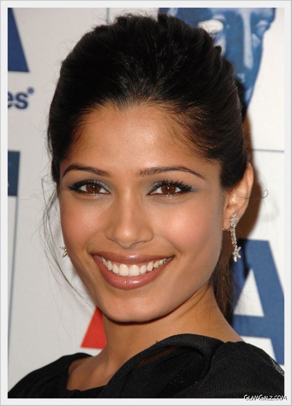 Gorgeous Freida Pinto Photoshoot