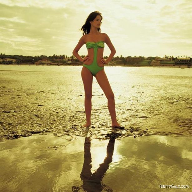 Beautiful Brazilian Model Yasmin Brunet